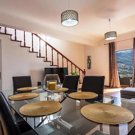 Casa Barcelos View 펜션 *